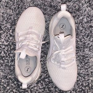 👟 Barely worn PUMA NRGY running shoes 👟